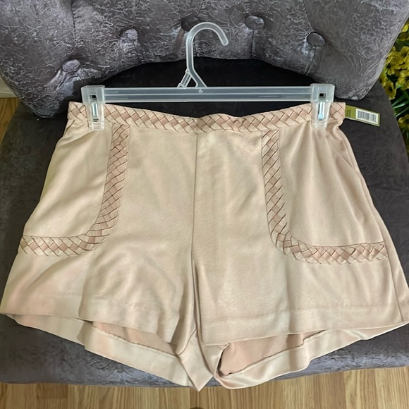 Gianni Bini ARI shorts ballet color dream on size M - Picture 1 of 7